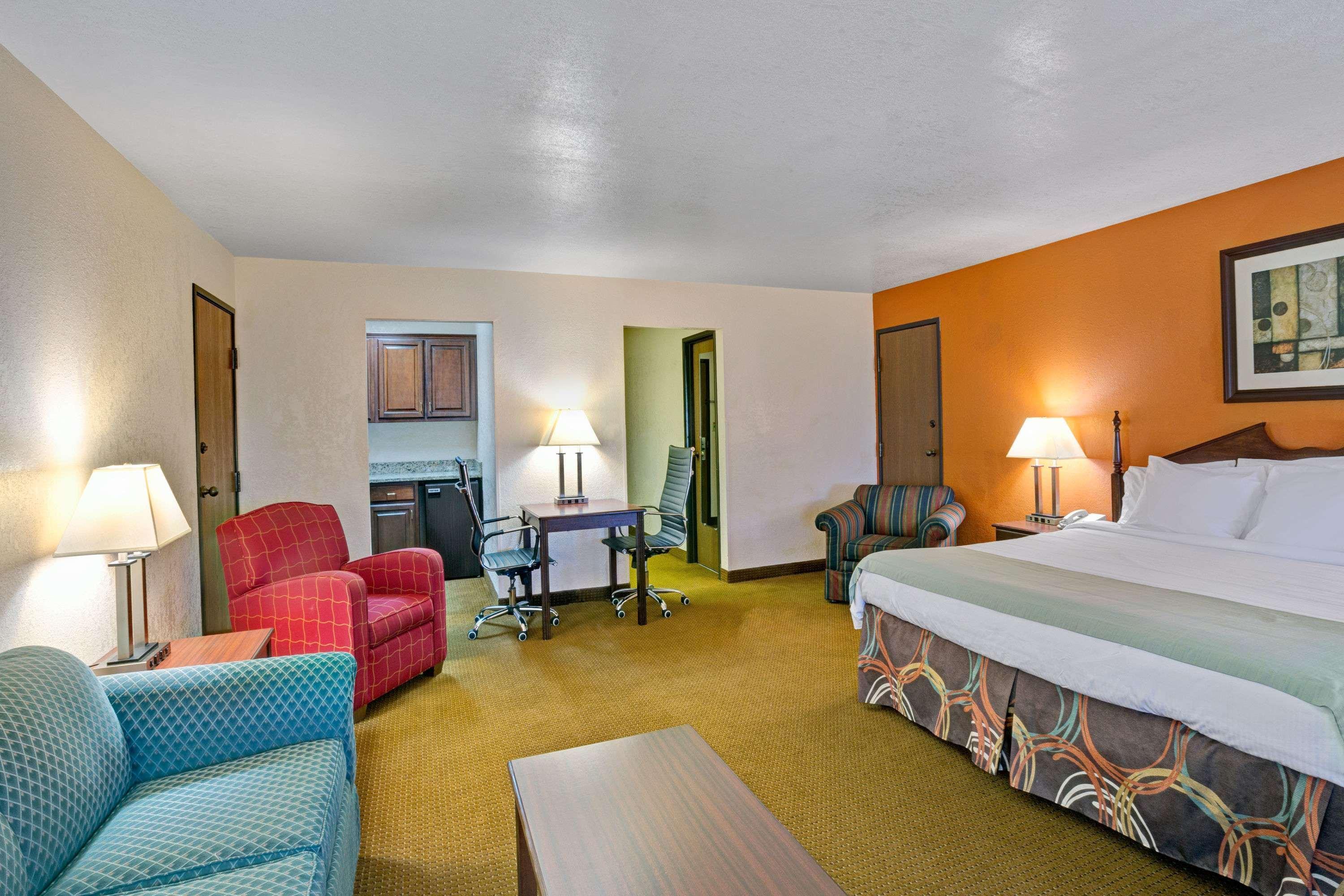 Clarion Pointe Harrodsburg-Danville Εξωτερικό φωτογραφία