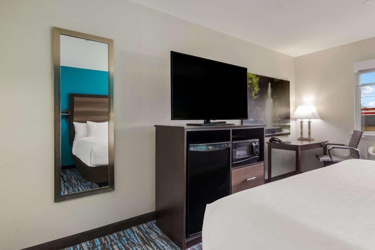 Clarion Pointe Harrodsburg-Danville Εξωτερικό φωτογραφία