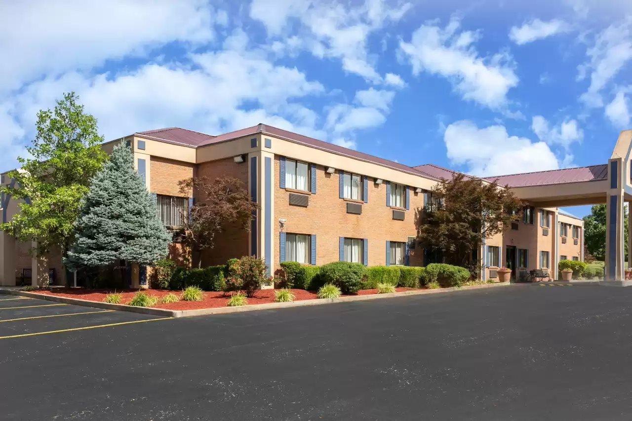 Clarion Pointe Harrodsburg-Danville Εξωτερικό φωτογραφία